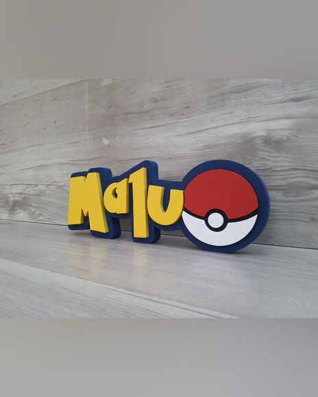 Nome em mdf - Peça de Mesa Tema Pokemon - Malu - 10 cm