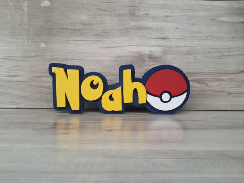 Nome em mdf - Peça de Mesa Tema Pokemon - Noah 10 cm
