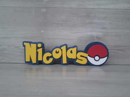 Nome Em Mdf - Peça De Mesa Tema Pokemon - Nicolas - 10 Cm