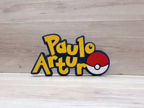 Nome em MDF - Peça de mesa Tema POKEMON - Paulo Artur 18 cm