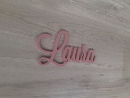 Nomes de Parede em mdf - Linha Ls - Laura 15 cm