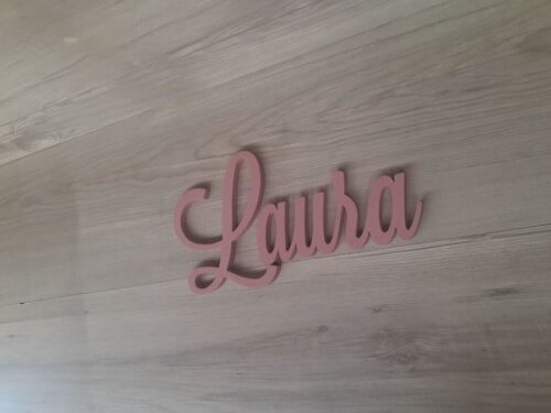 Nomes de Parede em mdf - Linha Ls - Laura 15 cm