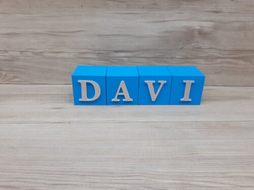 Nomes em Cubos - Mod. Clássico - 6 x 6 x 6 cm - 4 Letras