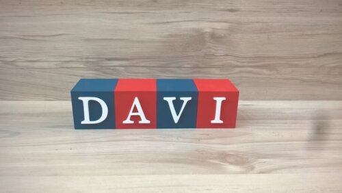 Nomes em Cubos - Mod. Clássico - 6 x 6 x 6 cm - 4 Letras