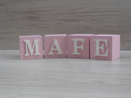 Nomes em Cubos - Mod. Clássico - 6 x 6 x 6 cm - 4 Letras