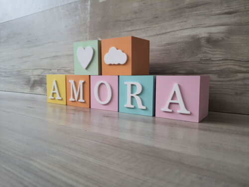 Nomes em Cubos - Mod. Clássico - 6 x 6 x 6 cm - 7 Letras