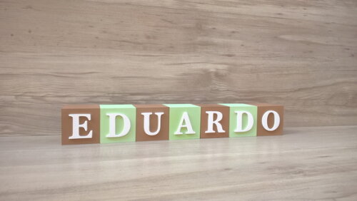 Nomes em Cubos - Mod. Clássico - 6 x 6 x 6 cm - 7 Letras