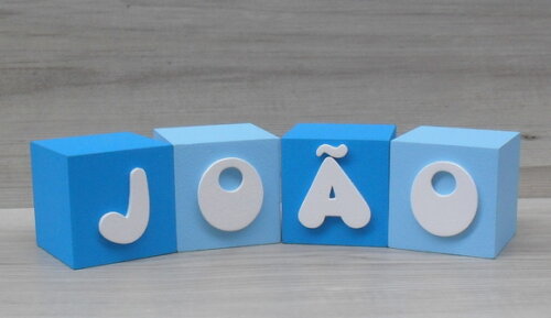 Nomes em Cubos - Mod. Infantil - 6 x 6 x 6 cm - 4 Letras