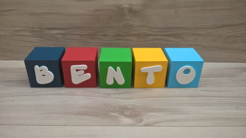 Nomes em Cubos - Mod. Infantil - 6 x 6 x 6 cm - 5 Letras