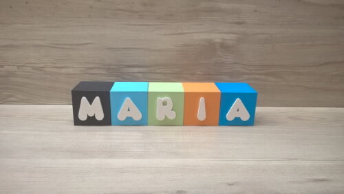 Nomes em Cubos - Mod. Infantil - 6 x 6 x 6 cm - 5 Letras