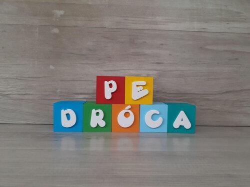Nomes em Cubos - Mod. Infantil - 6 x 6 x 6 cm - 7 Letras