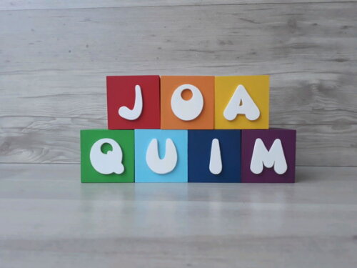 Nomes em Cubos - Mod. Infantil - 6 x 6 x 6 cm - 7 Letras
