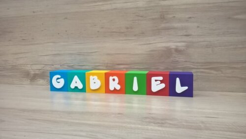Nomes em Cubos - Mod. Infantil - 6 x 6 x 6 cm - 7 Letras