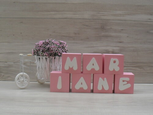 Nomes em Cubos - Mod. Infantil - 6 x 6 x 6 cm - 7 Letras