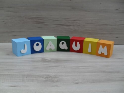 Nomes em Cubos - Mod. Infantil - 6 x 6 x 6 cm - 7 Letras