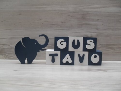 Nomes em Cubos - Mod. Infantil - 6 x 6 x 6 cm - 7 Letras