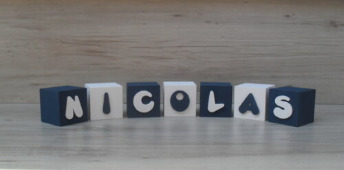 Nomes em Cubos - Mod. Infantil - 6 x 6 x 6 cm - 7 Letras