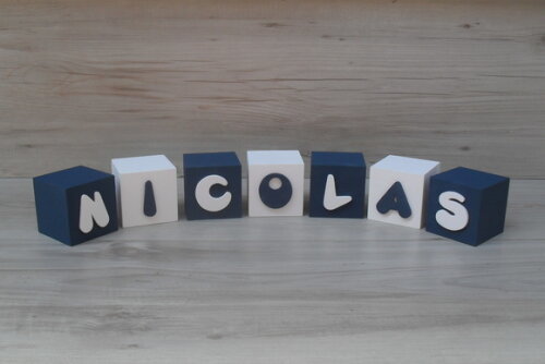 Nomes em Cubos - Mod. Infantil - 6 x 6 x 6 cm - 7 Letras