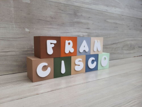 Nomes em Cubos - Mod. Infantil - 6 x 6 x 6 cm - 9 Letras