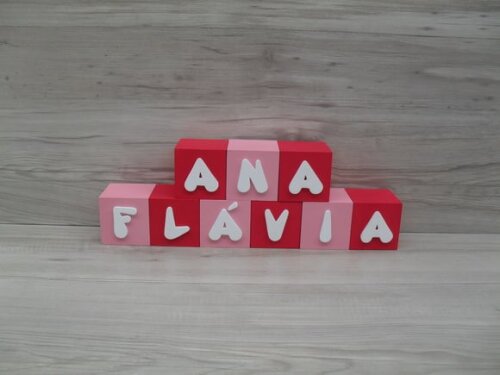 Nomes em Cubos - Mod. Infantil - 6 x 6 x 6 cm - 9 Letras