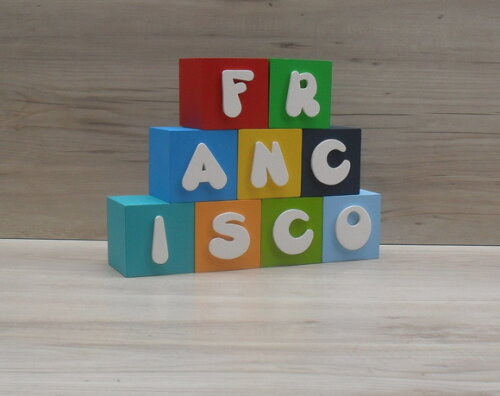 Nomes em Cubos - Mod. Infantil - 6 x 6 x 6 cm - 9 Letras