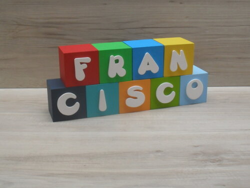 Nomes em Cubos - Mod. Infantil - 6 x 6 x 6 cm - 9 Letras
