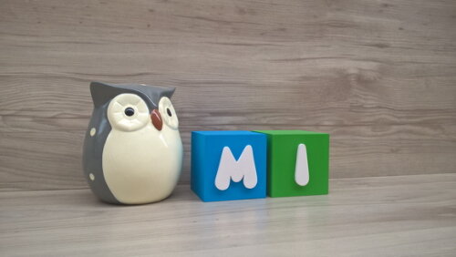 Nomes em Cubos - Mod. Infantil - 8 x 8 x 8 cm - 2 Letras