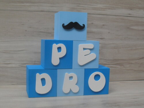 Nomes em Cubos - Mod. Infantil - 8 x 8 x 8 cm - 6 Letras