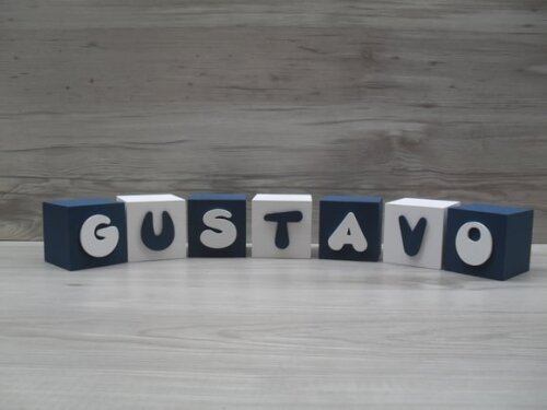 Nomes em Cubos - Mod. Infantil - 8 x 8 x 8 cm - 7 Letras