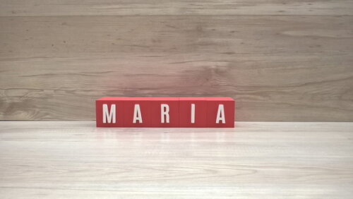 Nomes em Cubos - Mod. Youtube - 6 x 6 x 6 cm - 5 Letras
