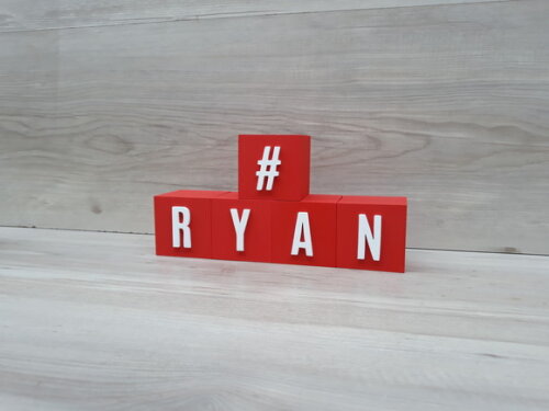 Nomes em Cubos - Mod. Youtube - 6 x 6 x 6 cm - 5 Letras