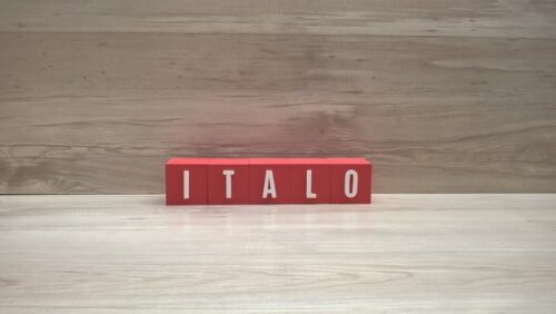 Nomes em Cubos - Mod. Youtube - 6 x 6 x 6 cm - 5 Letras