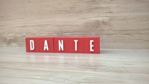 Nomes em Cubos - Mod. Youtube - 6 x 6 x 6 cm - 5 Letras