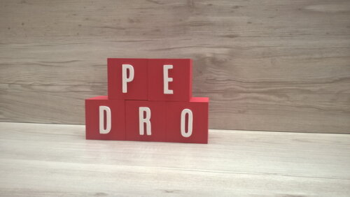 Nomes em Cubos - Mod. Youtube - 6 x 6 x 6 cm - 5 Letras