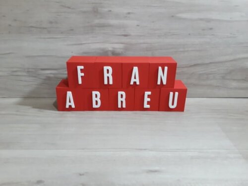 Nomes em Cubos - Mod. Youtube - 6 x 6 x 6 cm - 9 Letras