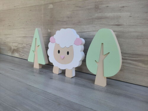 Ovelha de Mesa em mdf (decoração Fazendinha) + Árvores 15 cm