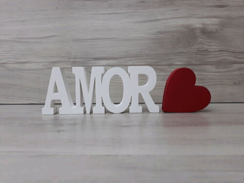 Palavra AMOR - linha BK + mini coração