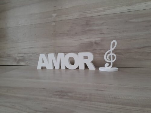 Palavra de mesa em MDF - AMOR + Clave de Sol