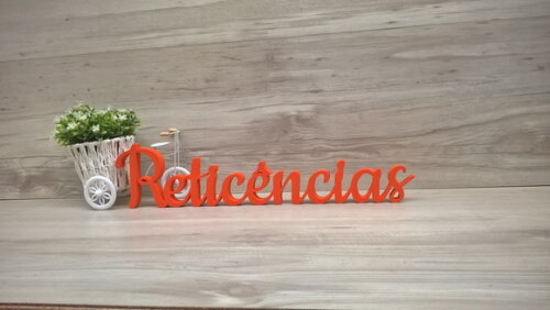 Palavra de Mesa em mdf - Linha Ck - Reticências 10 cm