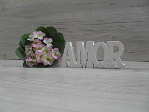 Palavra decorativa AMOR - linha BK