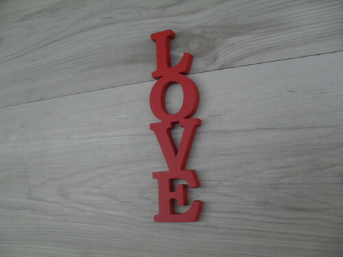 Palavra Decorativa de Parede - Love