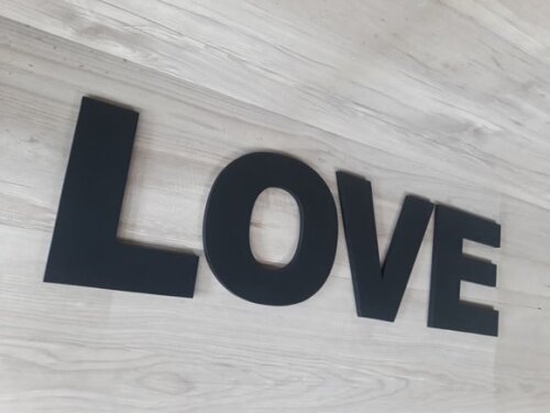 Palavra Decorativa de Parede LOVE