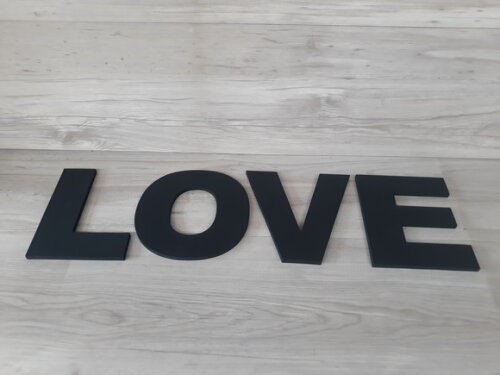 Palavra Decorativa de Parede LOVE