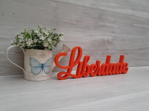 Palavra decorativa em mdf Liberdade - Mod LS