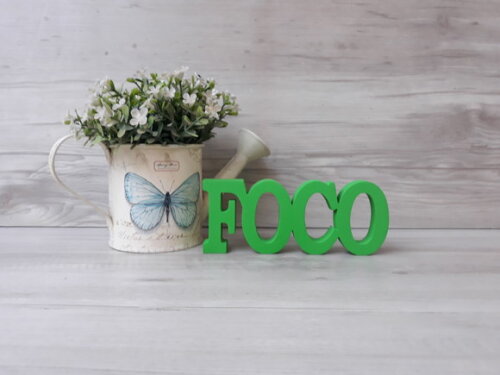 Palavra decorativa FOCO - linha BK