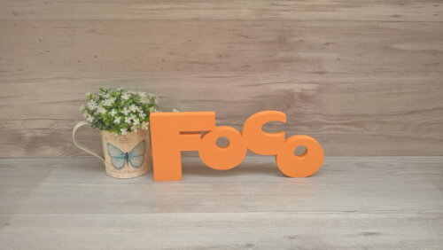 Palavra Decorativa Foco Modelo Retrô - 12 cm