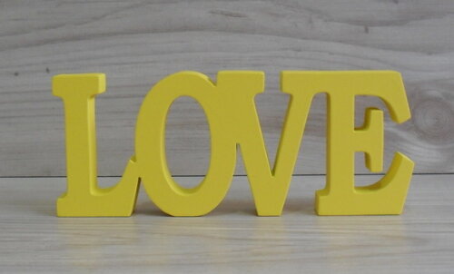 Palavra decorativa LOVE - linha BK