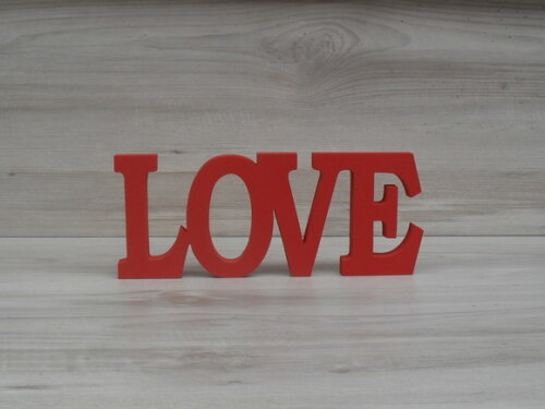 Palavra decorativa LOVE - linha BK M