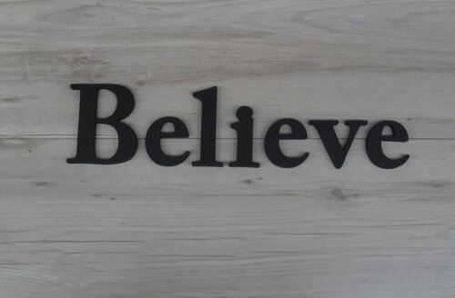 Palavra MDF de Parede - Believe