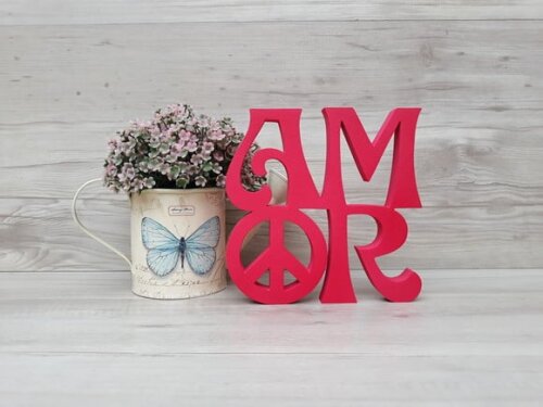 Paz e Amor Linha Hippie - 15 cm